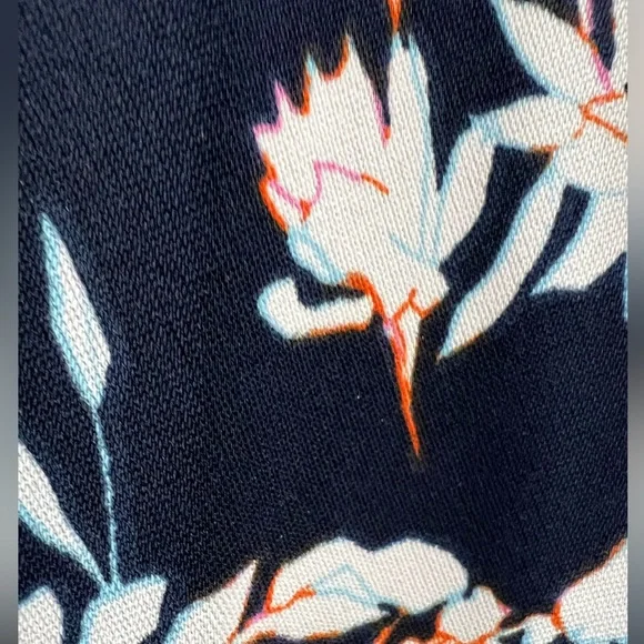 Banana Republic Navy Floral Trousers. Size 4. N/W Tags - Picture 4 of 4